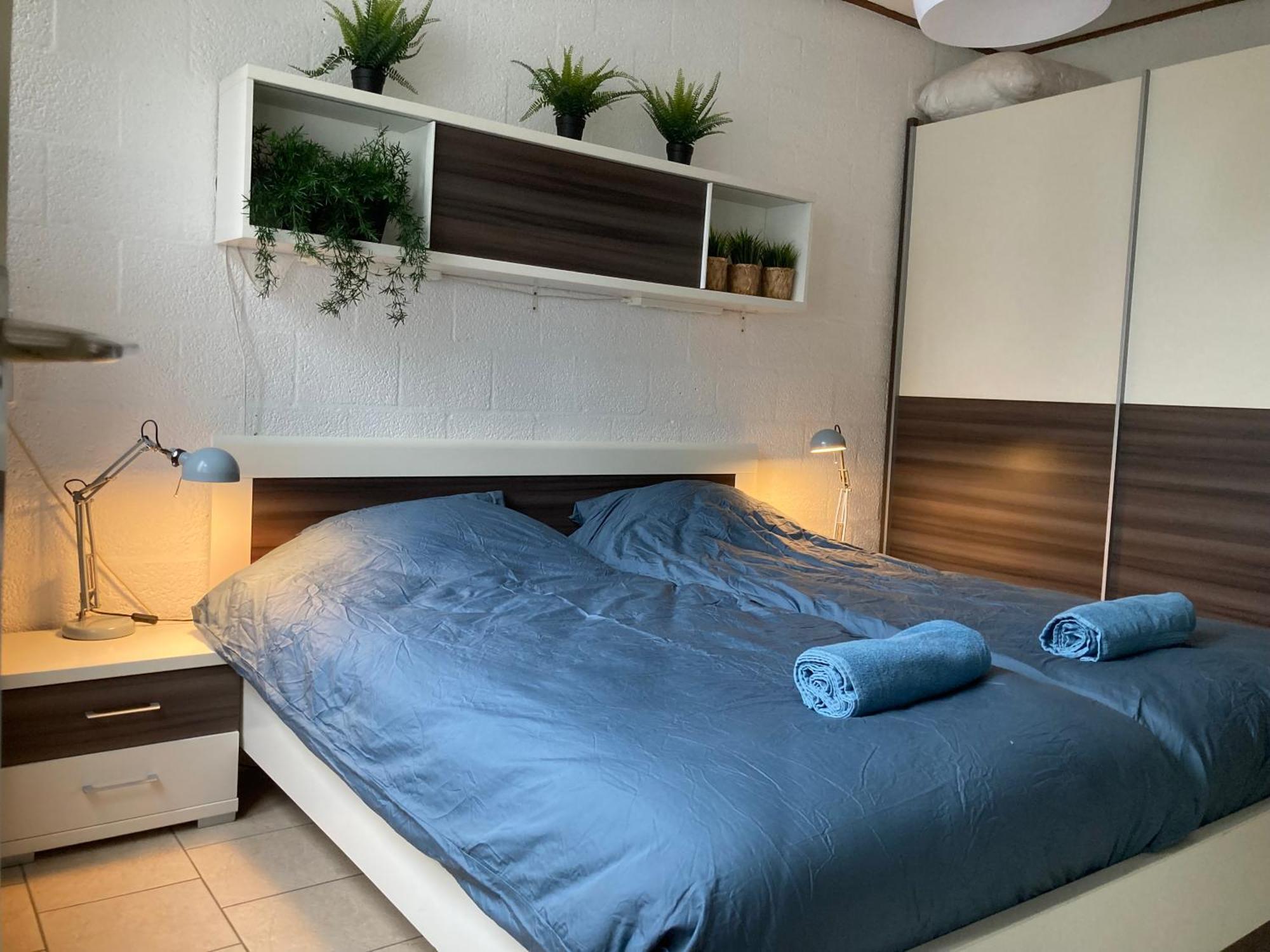 Oemoemenoe - 6 Pers - Sauna - Grote Tuin & Privacy Kortgene Luaran gambar
